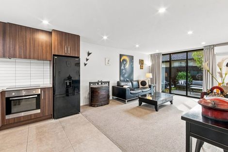 Photo of property in 6/91 Springfield Road, St Albans, Christchurch, 8014