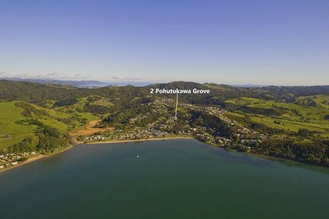 Photo of property in 2 Pohutukawa Grove, Whitianga, 3510