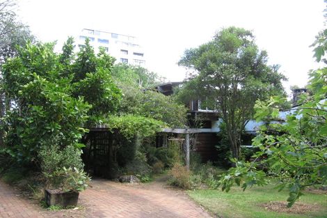 Photo of property in 37a Stanley Point Road, Stanley Point, Auckland, 0624