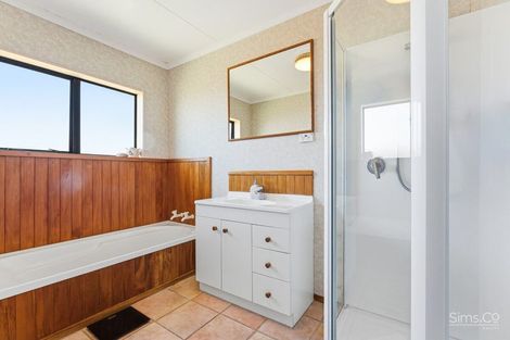 Photo of property in 14 Kelsi Street, Tawhero, Whanganui, 4501