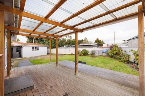 Photo of property in 6 Hodgetts Place, Ashhurst, 4810