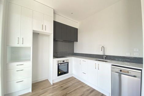 Photo of property in 2/38 Jane Maree Road, Kumeu, 0810