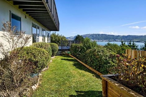 Photo of property in 10 Moray Place, Papakowhai, Porirua, 5024