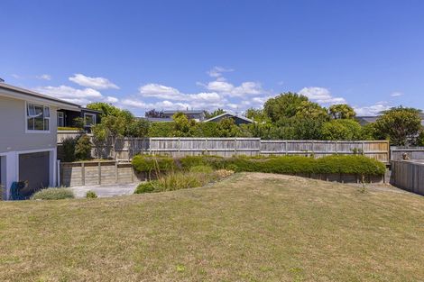 Photo of property in 5 Te Hatepe Avenue, Taupo, 3330