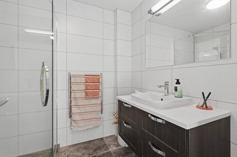 Photo of property in 122 Eaves Bush Parade, Orewa, 0931