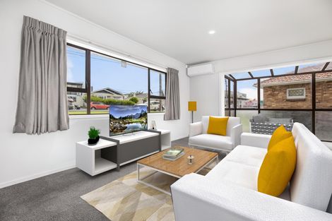 Photo of property in 2/20 Roulston Street, Pukekohe, 2120