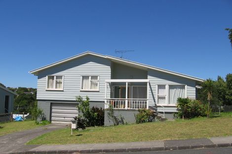 Photo of property in 29 Taurus Crescent, Beach Haven, Auckland, 0626