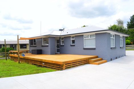 Photo of property in 18 Church Street, Tirau, 3410