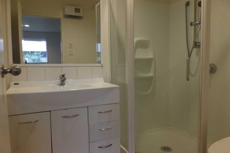 Photo of property in 301 Riccarton Road, Upper Riccarton, Christchurch, 8041