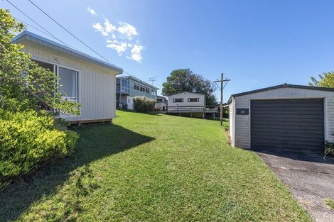 Photo of property in 10 Kookaburra Drive, Tawharanui Peninsula, Matakana, 0986