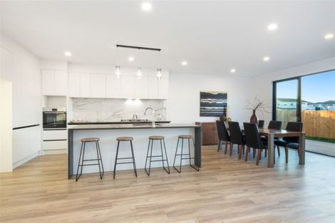 Photo of property in 28 Myland Drive, Hobsonville, Auckland, 0616