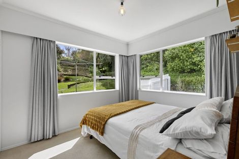 Photo of property in 53 Cedar Street, Maungaraki, Lower Hutt, 5010