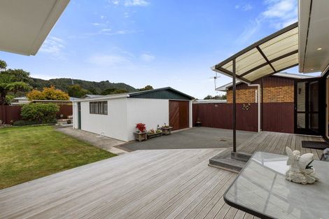 Photo of property in 51 Bonnie Glen Crescent, Ebdentown, Upper Hutt, 5018