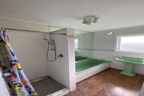 Photo of property in 50 Makara Road, Karori, Wellington, 6012