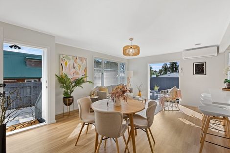 Photo of property in 2/38 Edwards Avenue, Henderson, Auckland, 0610