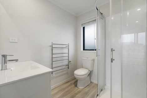 Photo of property in 27 Furlong Road, Papamoa, 3118