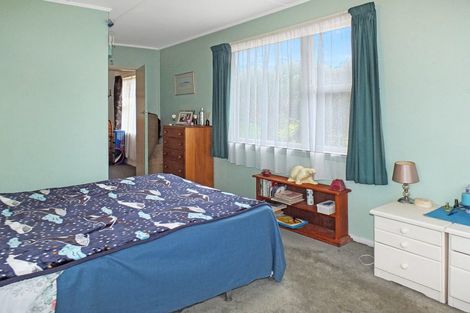 Photo of property in 18 Brown Terrace, Foxton Beach, Foxton, 4815