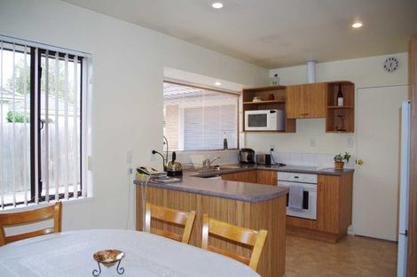 Photo of property in 290 Yaldhurst Road, Avonhead, Christchurch, 8042