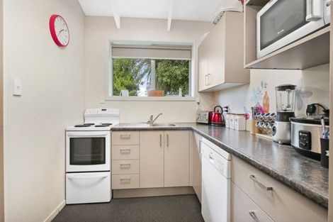 Photo of property in 143 Springs Road, Hornby, Christchurch, 8042