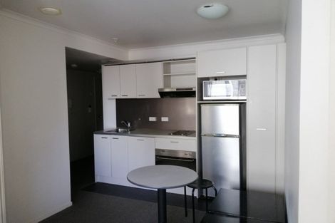 Photo of property in 96 On Symonds Apartments, 1001/96 Symonds Street, Grafton, Auckland, 1010