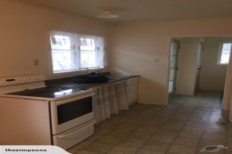 Photo of property in 4 Nairn Place, Otara, Auckland, 2023