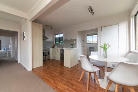 Photo of property in 24 Parkinson Avenue, Wesley, Auckland, 1041