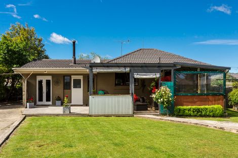 Photo of property in 17 Thames Street, Mosgiel, 9024