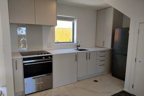 Photo of property in 4/22 Denver Avenue, Sunnyvale, Auckland, 0612