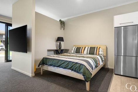 Photo of property in 48 Pitau Road, Mount Maunganui, 3116