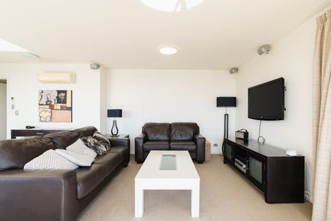 Photo of property in 61d Earls Road, Saint Clair, Dunedin, 9012