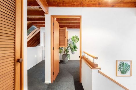 Photo of property in 265 Fernhill Road, Sunshine Bay, Queenstown, 9300