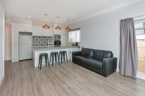 Photo of property in 1/23 Brandon Road, Glen Eden, Auckland, 0602