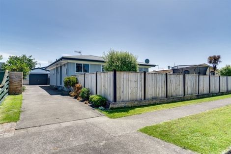 Photo of property in 6 Robinson Crescent, Tamatea, Napier, 4112