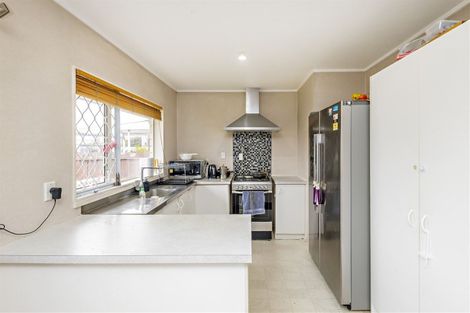 Photo of property in 14 Gadsby Road, Favona, Auckland, 2024