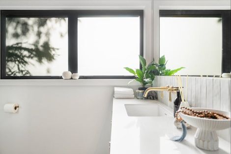 Photo of property in 125c Sailors Grave Road, Pumpkin Hill, Whitianga, 3591