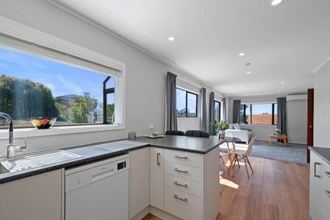 Photo of property in 1/17 Sturm Avenue, Massey, Auckland, 0614