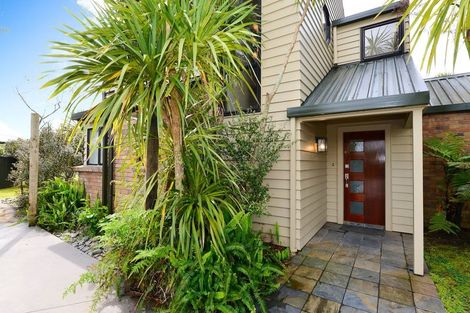 Photo of property in 90 Lewis Street, Glenview, Hamilton, 3206