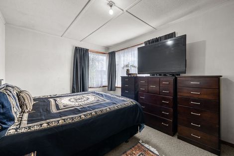 Photo of property in 180 Langdons Road, Northcote, Christchurch, 8052