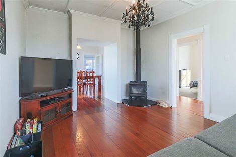 Photo of property in 36 Standish Street, Inglewood, 4330