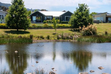 Photo of property in 9 Pukeko Way, Kinloch, Taupo, 3377