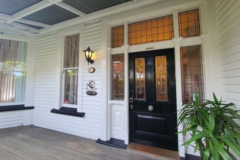 Photo of property in 27 Holly Road, St Albans, Christchurch, 8014