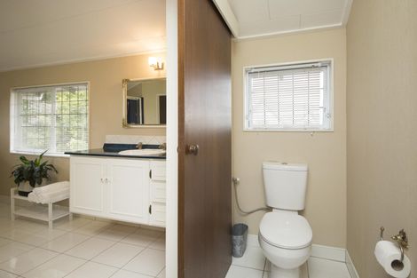 Photo of property in 106 Waterloo Crescent, Hokowhitu, Palmerston North, 4410