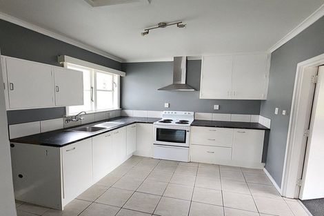 Photo of property in 3b Kopara Grove, Stokes Valley, Lower Hutt, 5019