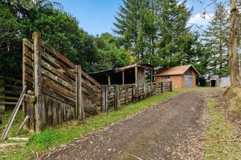 Photo of property in 227 Mountain Road, Western Heights, Rotorua, 3015