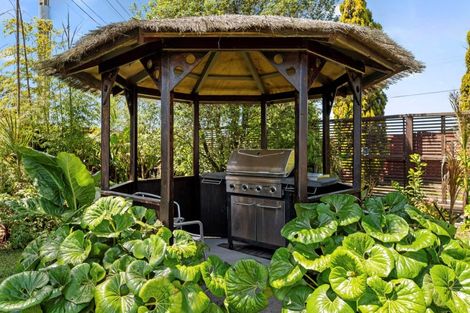 Photo of property in 2 Roosevelt Road, Western Heights, Rotorua, 3015