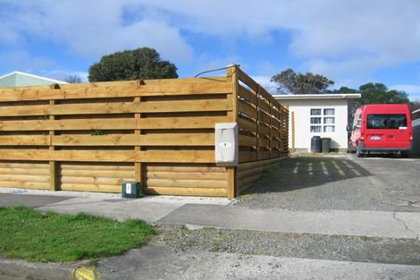 Photo of property in 4 Newhaven Place, Roslyn, Palmerston North, 4414