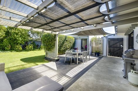 Photo of property in 4 Laurent Place, Greenmeadows, Napier, 4112