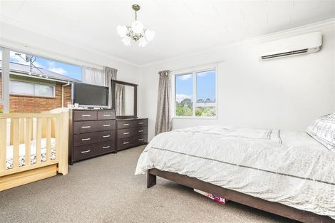 Photo of property in 20 Garden Heights Avenue, Glenview, Hamilton, 3206