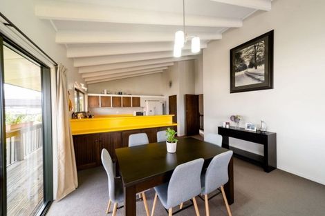 Photo of property in 18 Poplar Drive, Kelvin Heights, Queenstown, 9300