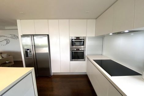 Photo of property in 125a Tamaki Drive, Mission Bay, Auckland, 1071